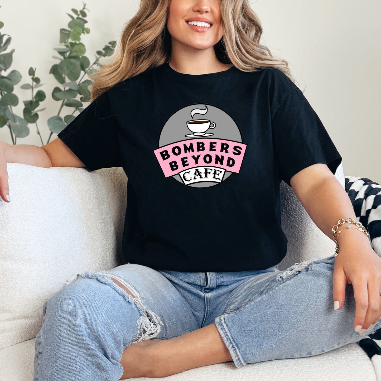 Soccer 000- BOMBERS BEYOND CAFE - Teeshirt