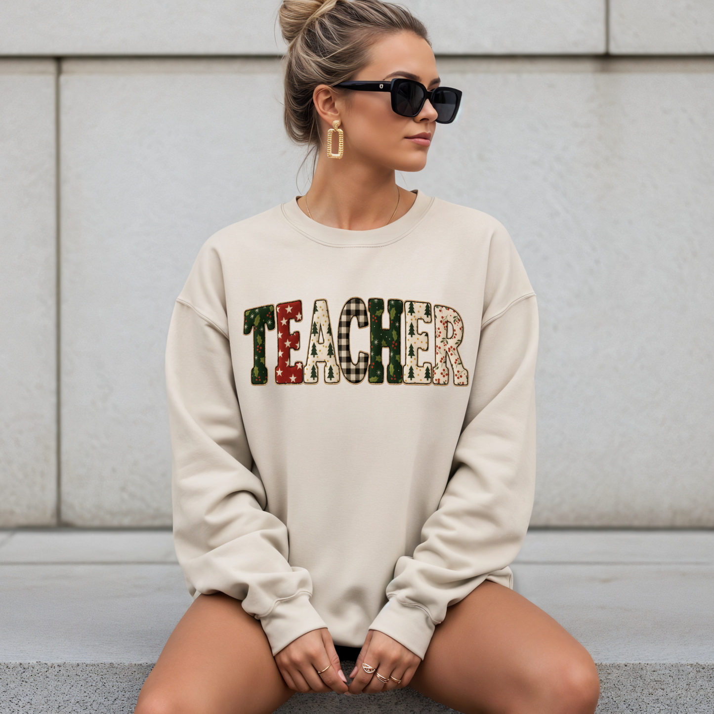 017 TEACHER- Tee-shirt - Crewneck or Hooded Sweatshirt