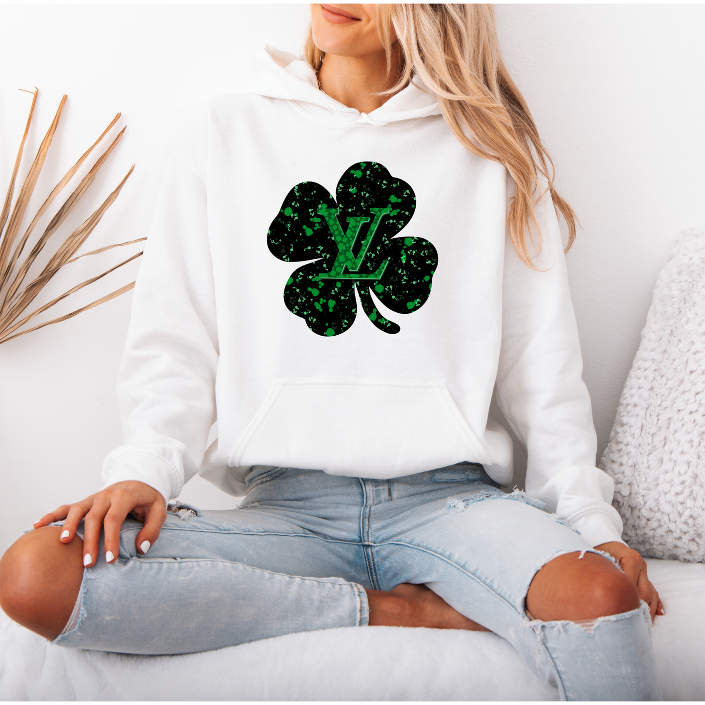 Shamrock St Pat- Tee-shirt - Crewneck or Hooded Sweatshirt